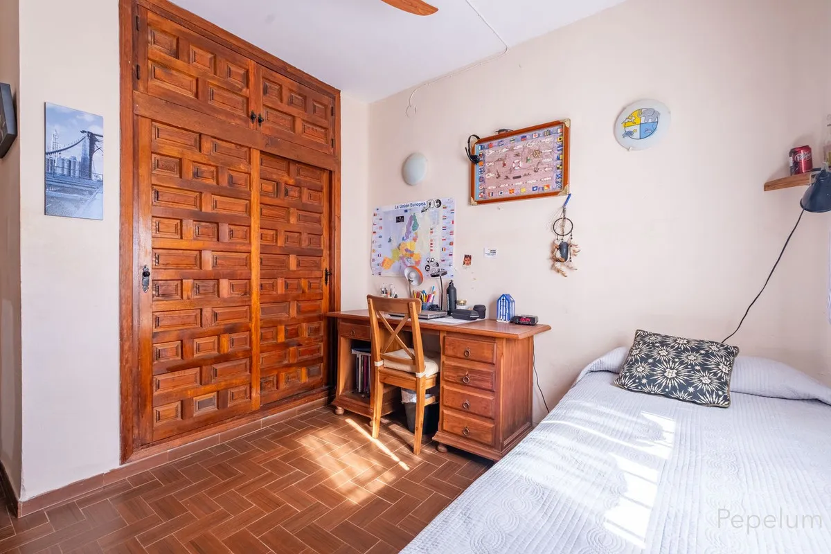 abf426f7-3ea1-4dbb-b443-9ee1d9a63c80