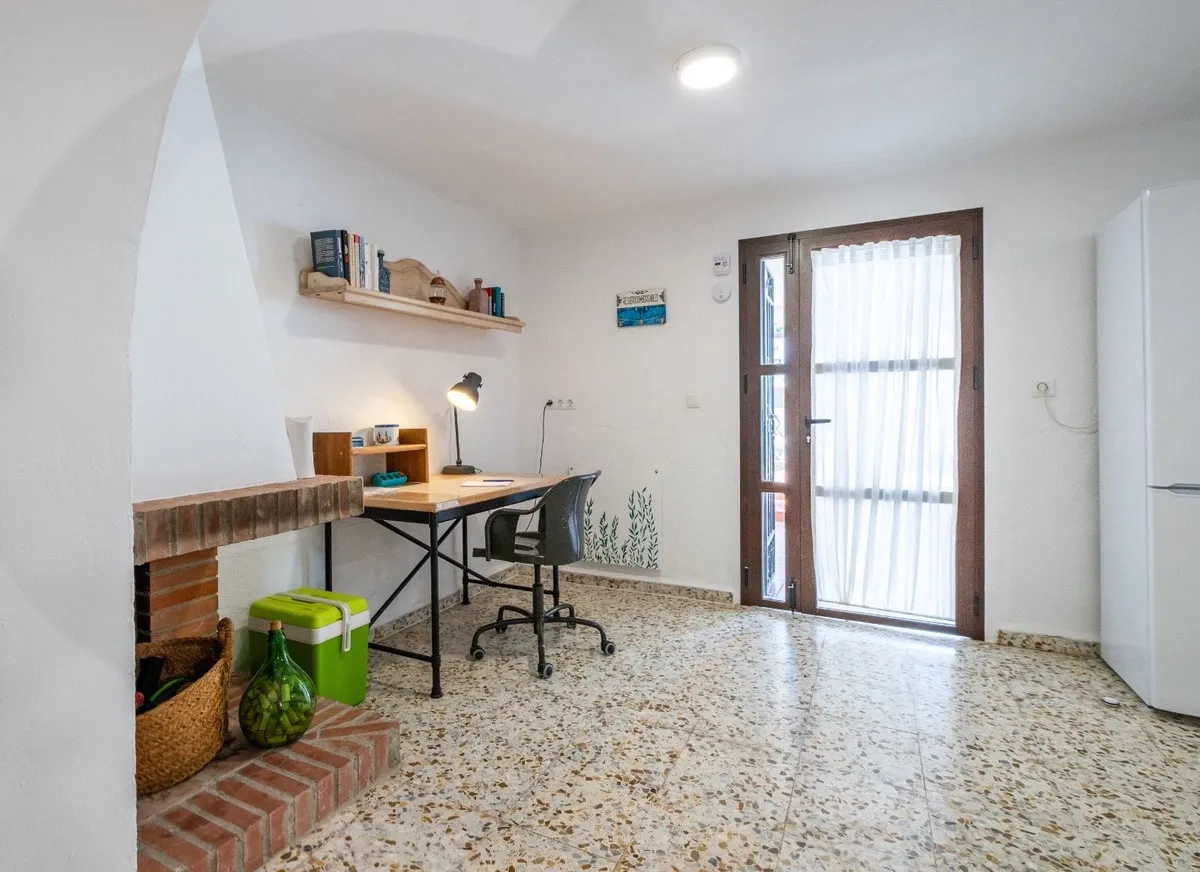 d183cf08-b894-4ef3-b00c-bc52496fabf6