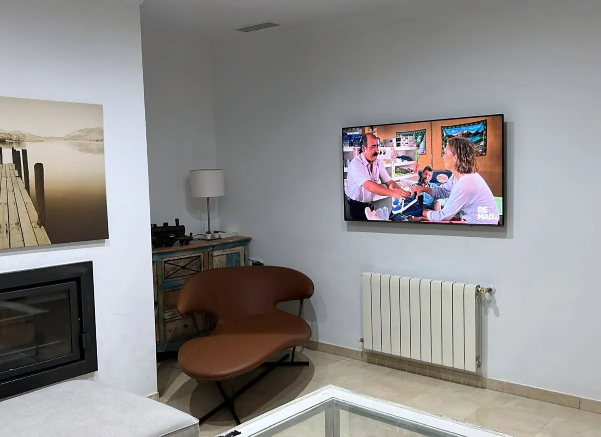 36a55c4f-cb03-4a9a-adaf-88d6924ca87b