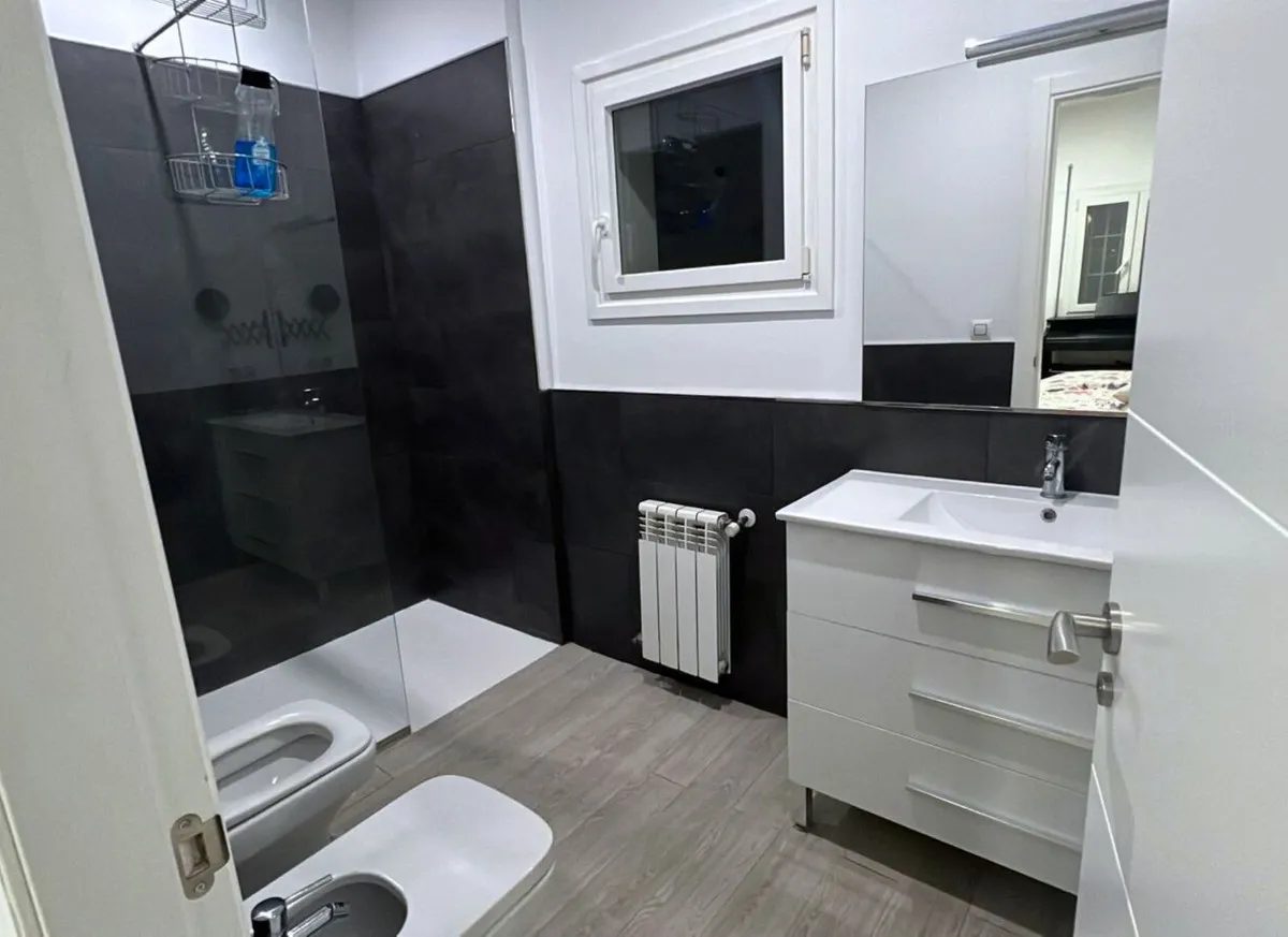 b5e4a294-01cd-4043-b5f5-2a79698853ce