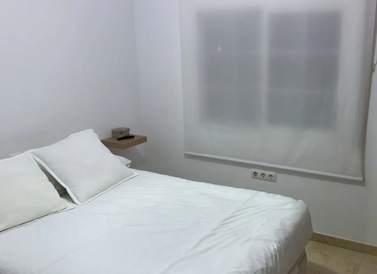 b6b884ec-8aea-403c-ab60-ae528ee39592