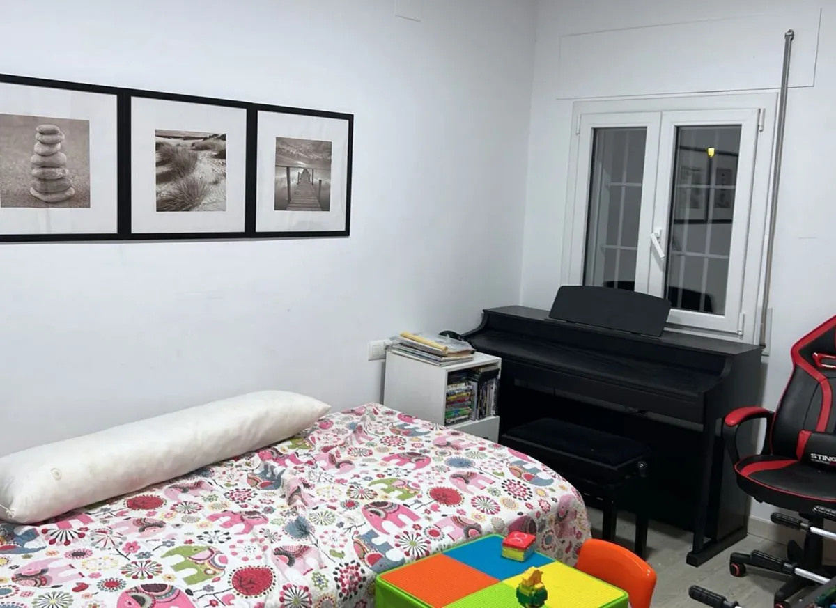 fea10e16-b4fe-4e8b-b6d8-09756523311d