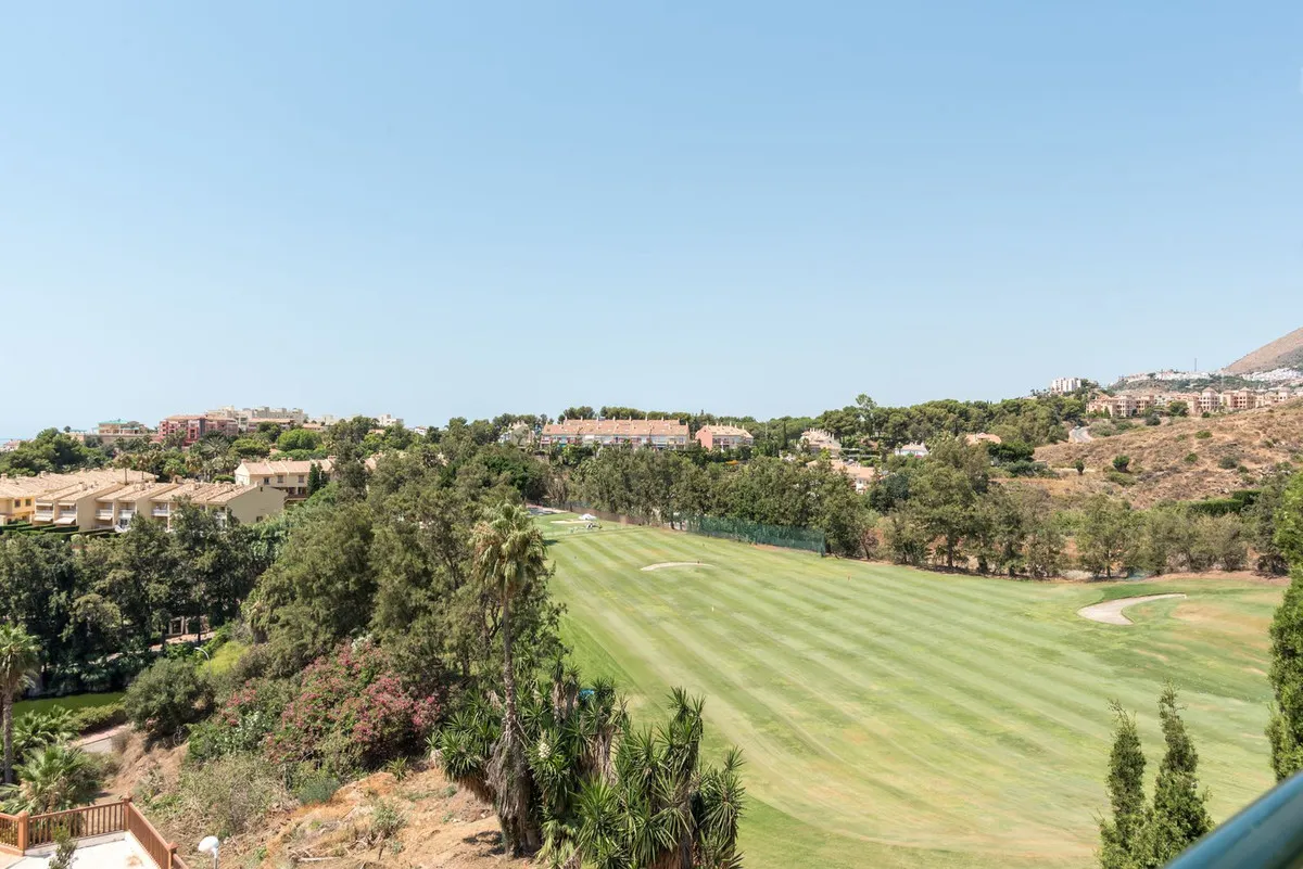 0a0bba99-8ff8-4c98-976c-3f4c64b9e1b9