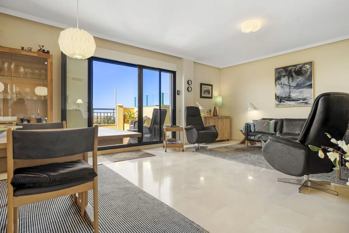 11880395-bfd7-4d61-ac3a-87bb8ad9b549