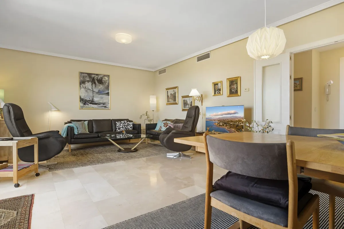 358f72d7-2380-4369-ab16-f00c11953bf6