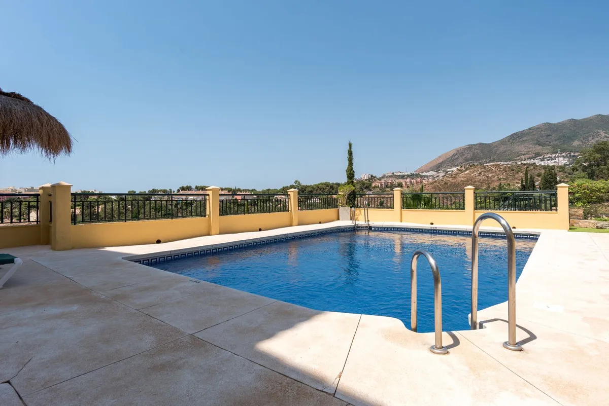 4ea810bd-bdef-4e5f-840b-e844bc7e863b