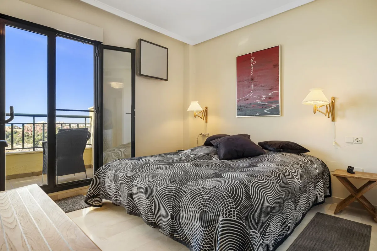 83f95ad3-7b8e-4d5a-b595-6b545e208970