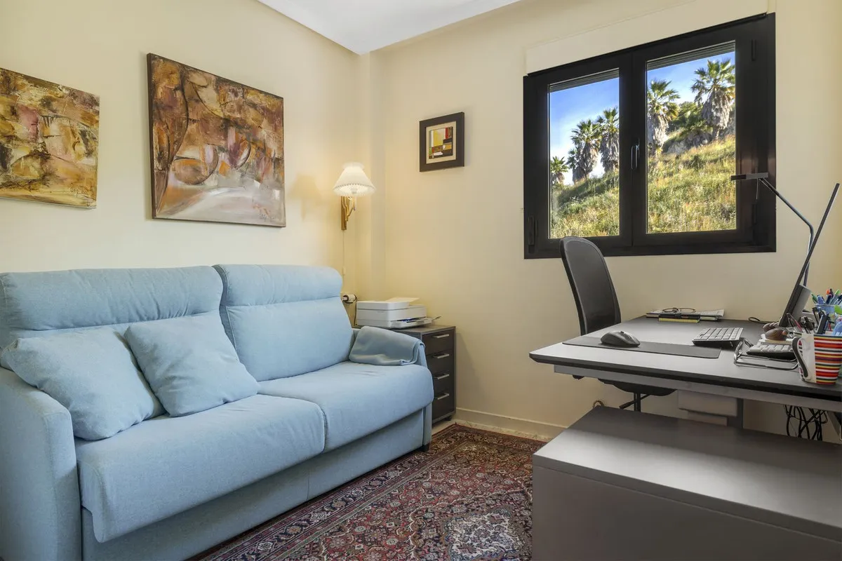 cde25f4d-a8fe-46c0-bd9d-55428b28485e