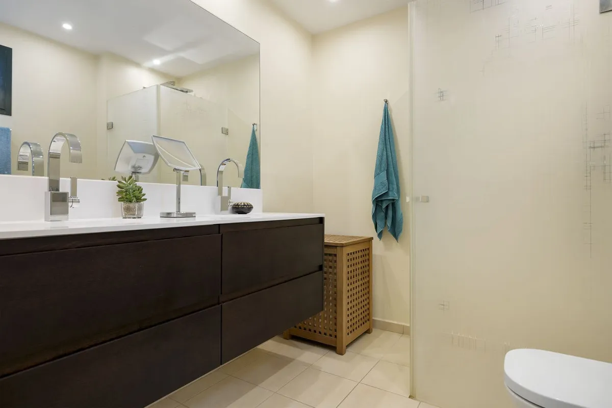 f2a7ab2f-bb7c-4e91-a522-086de473a89c