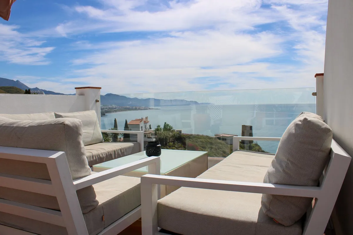 77c8a06d-38a9-4366-a8d4-b89d68045da2