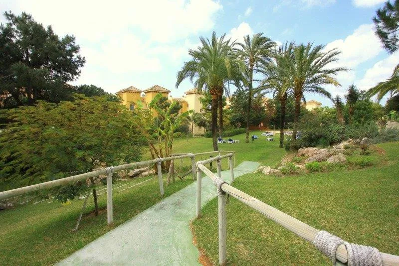 7a382ff3-afbe-4b80-b1c3-4bfb45a80ce2