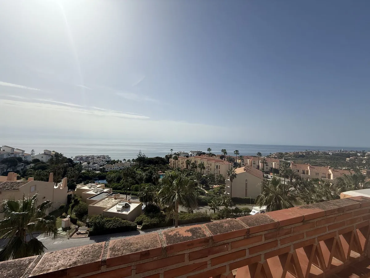 18535e1c-4211-47cb-92e5-db08bee955ec