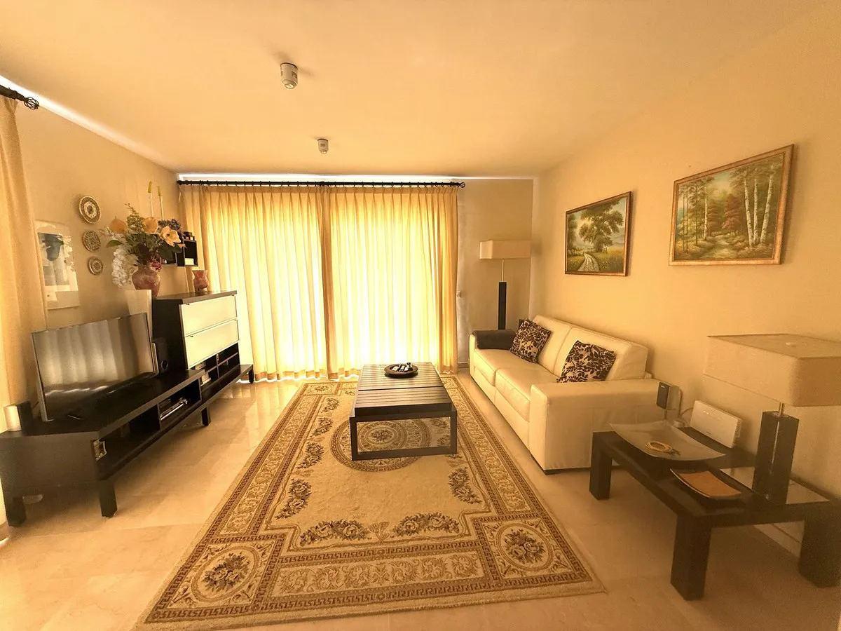 828b163b-beab-473a-b190-f6cec4913c47