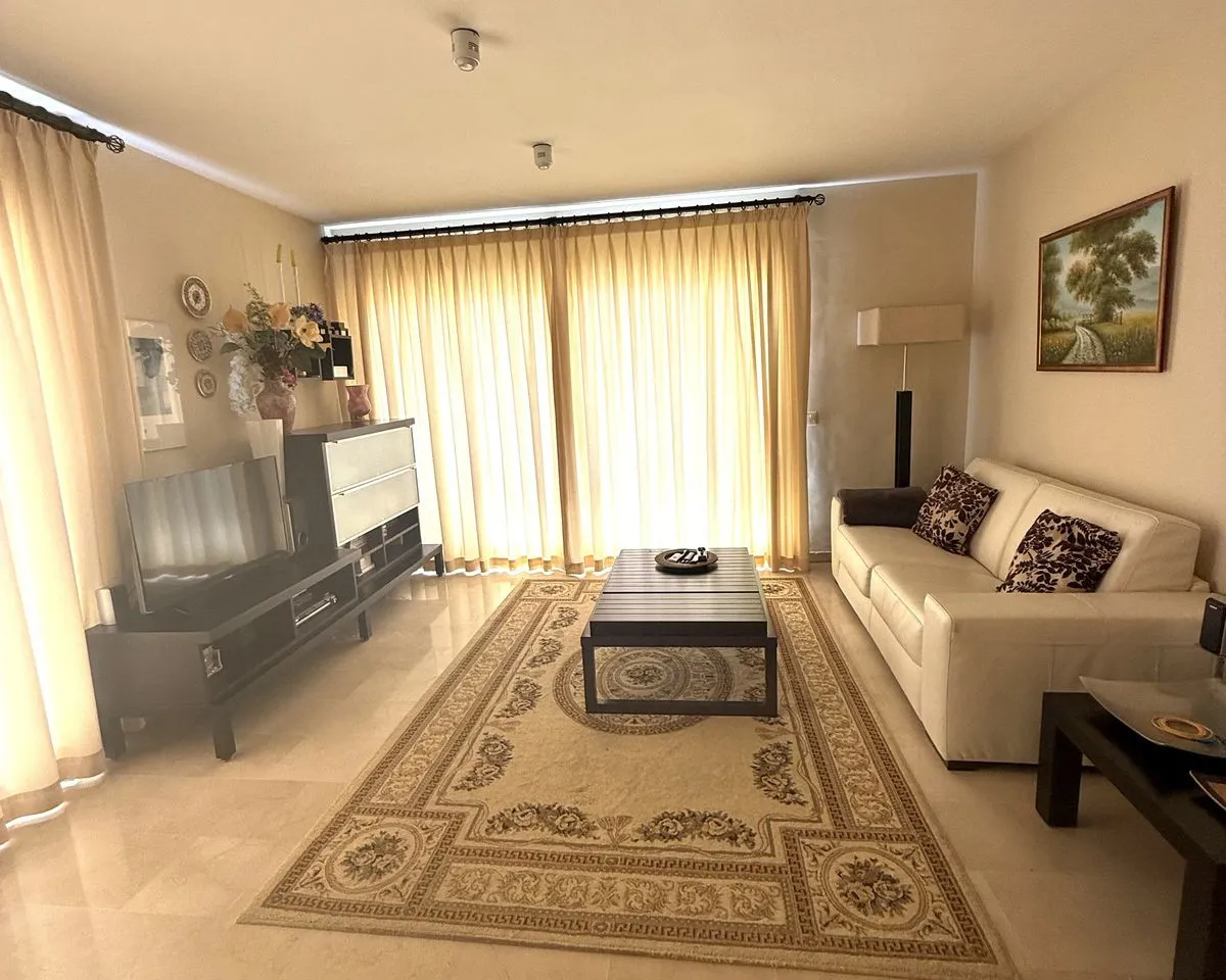 8bd395d2-911a-4578-b6ea-ccffdf2fa05d