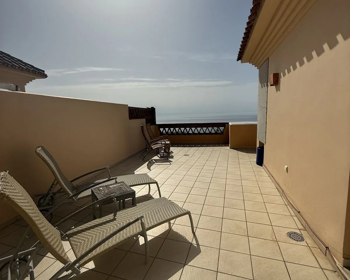 dad1d56b-437c-4c00-b502-a482612db9d4