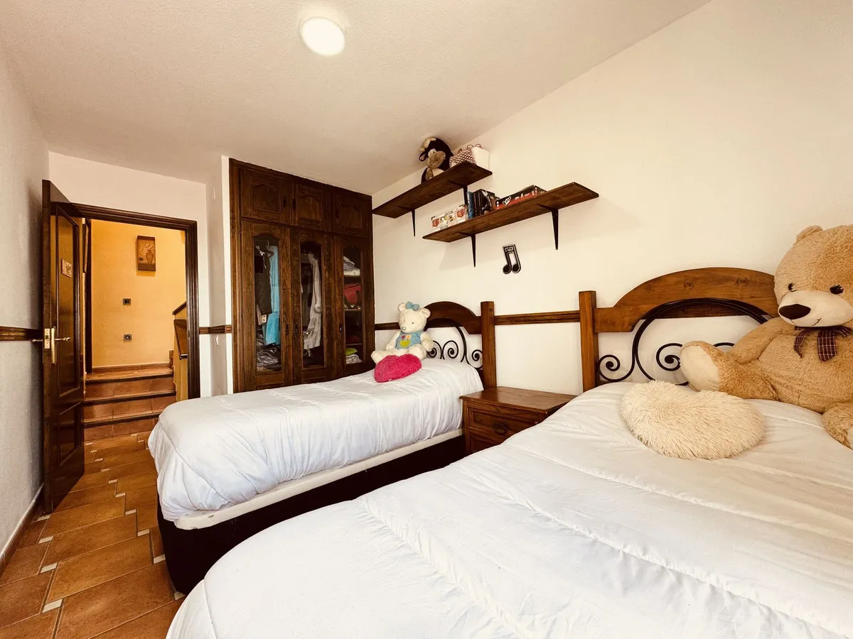 d30e21b6-9466-499b-86e1-b66f09c1e6f2