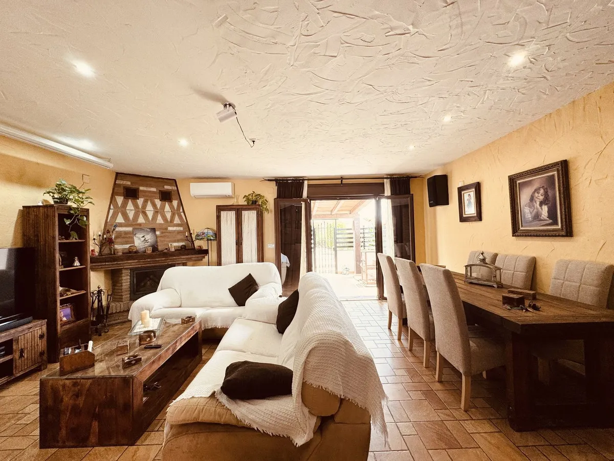 e74631a8-7149-4363-b5aa-577b30f182cd