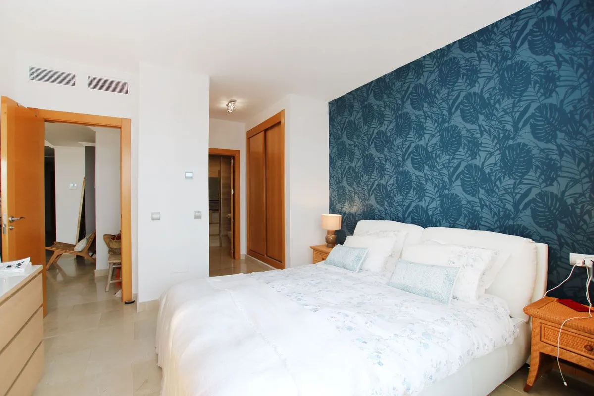 139375d0-baaf-4c31-a221-e309183ee4a9