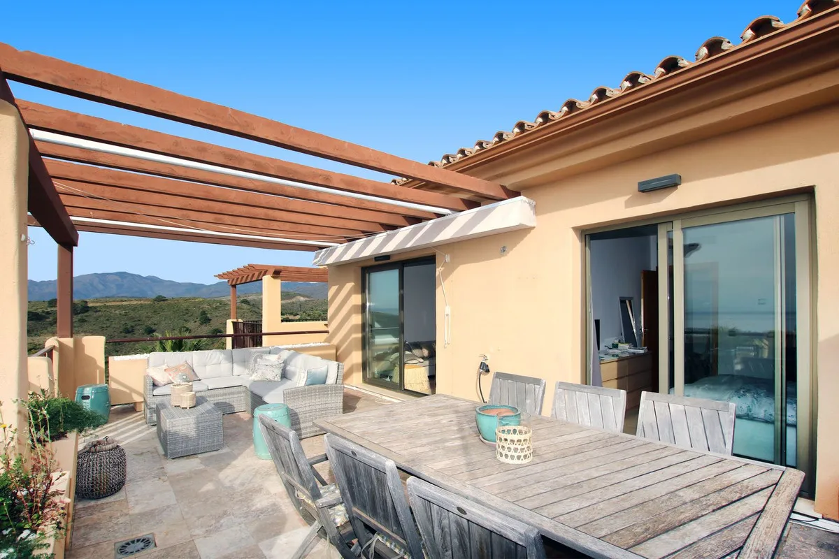 3af5ffe2-c7f0-41bd-a8ee-6295cc8b7741