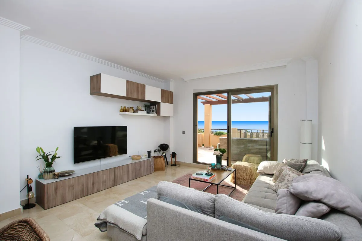 6c17e442-3d08-4c1d-989d-3e702f131df3