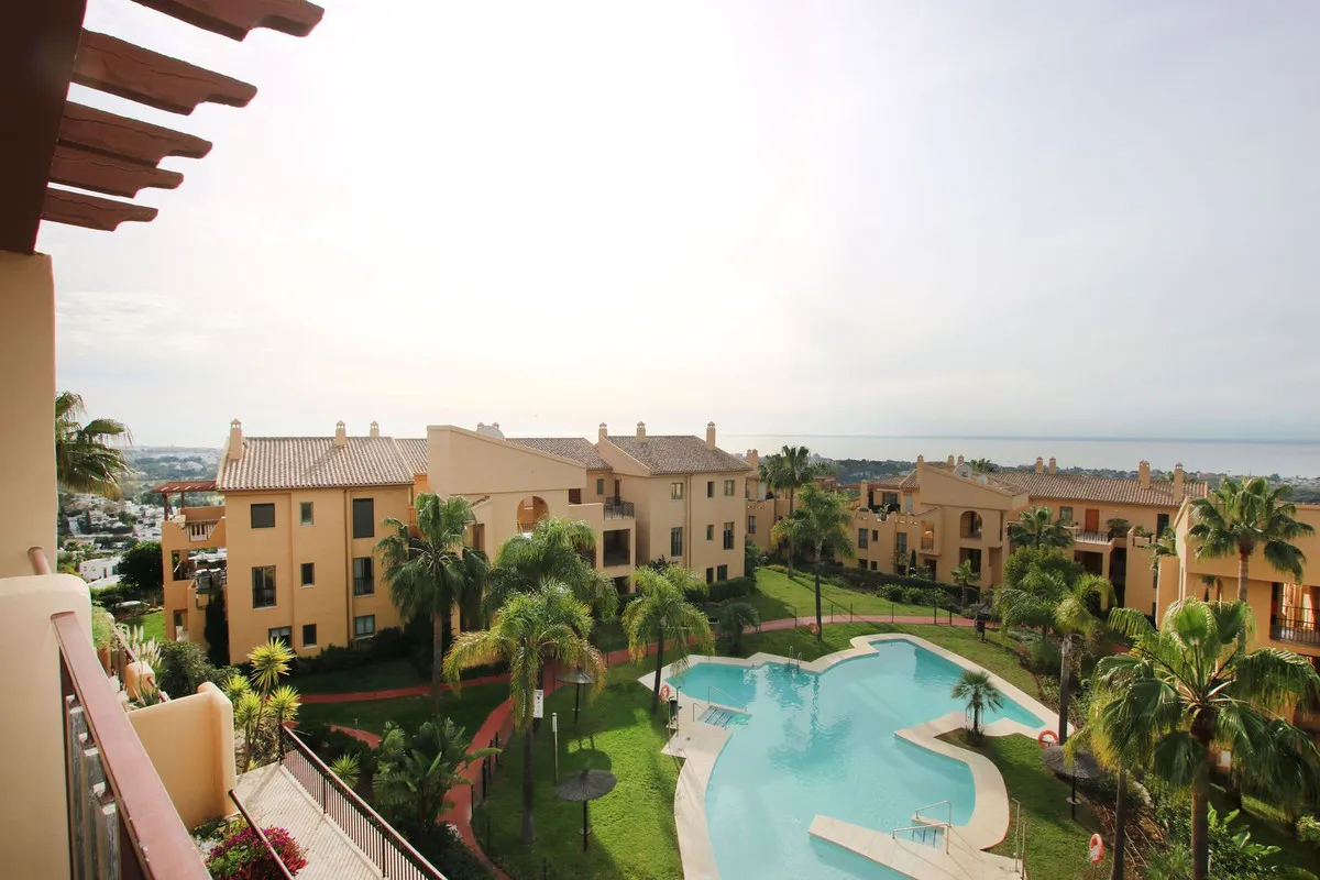 cfe0372b-91f9-4488-9718-e454beb0c85d