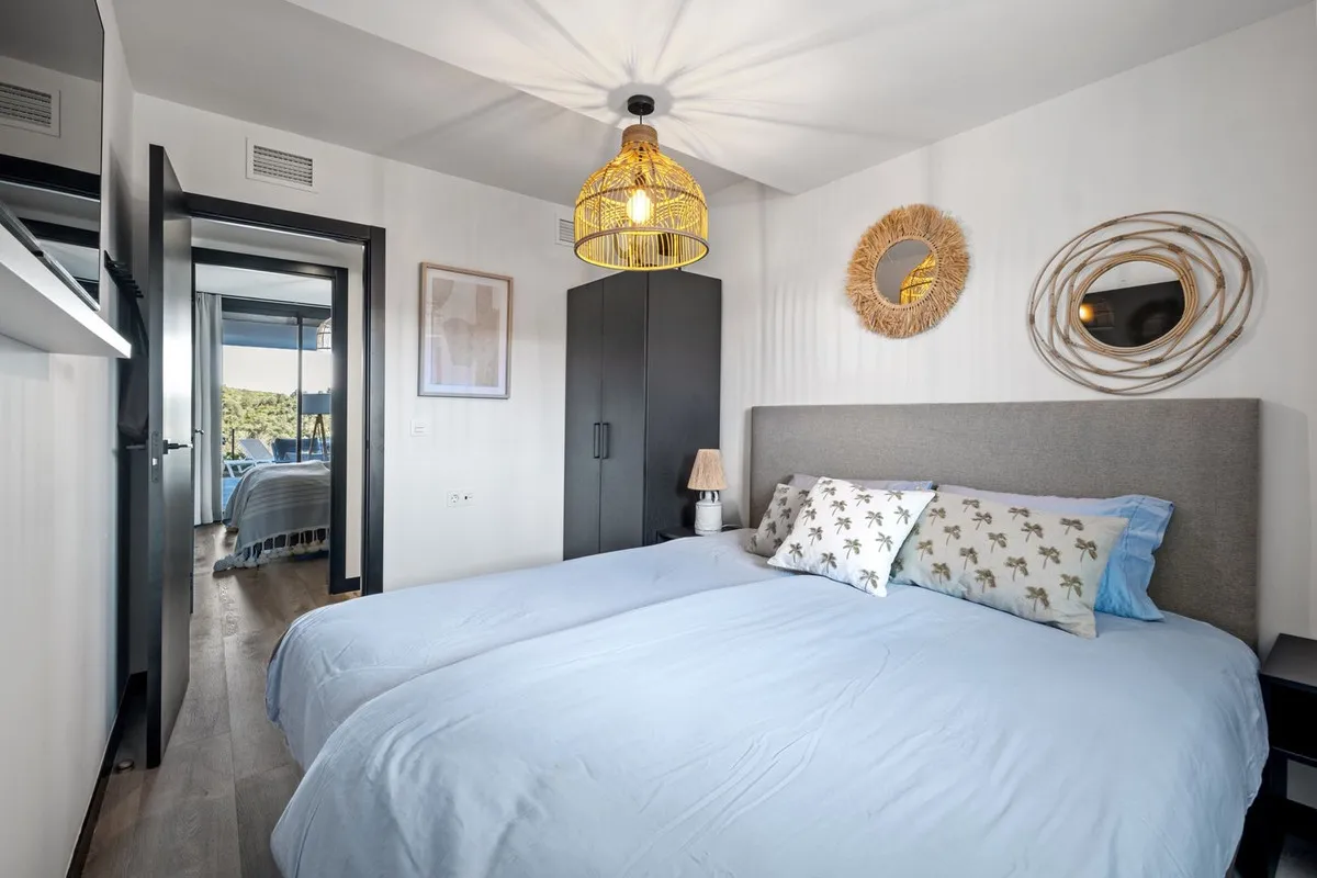 0442624e-03e8-4c90-8856-cbfede3737ae