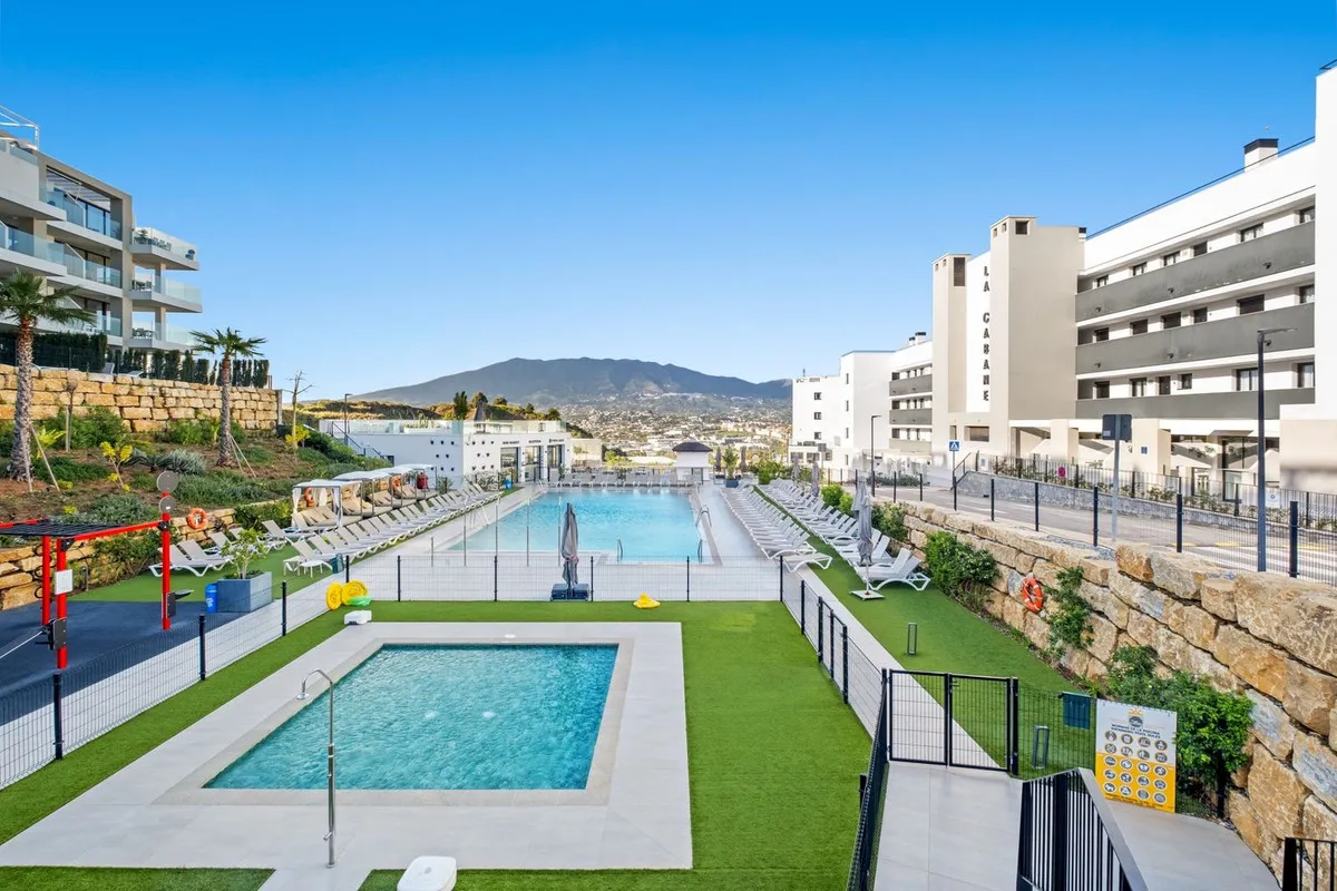 093e841f-08af-4c91-ac07-8d7486ede37f