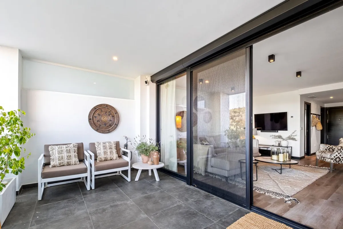 5b8ce41d-e1b8-4247-83f6-cc264338ff06