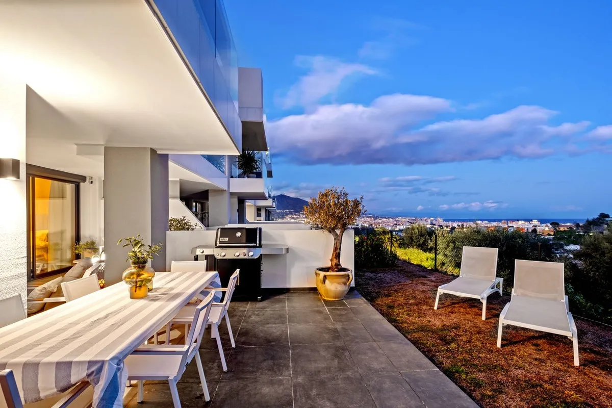 cbfc4f7a-3a66-49f0-aa7d-e59cf423b0b8