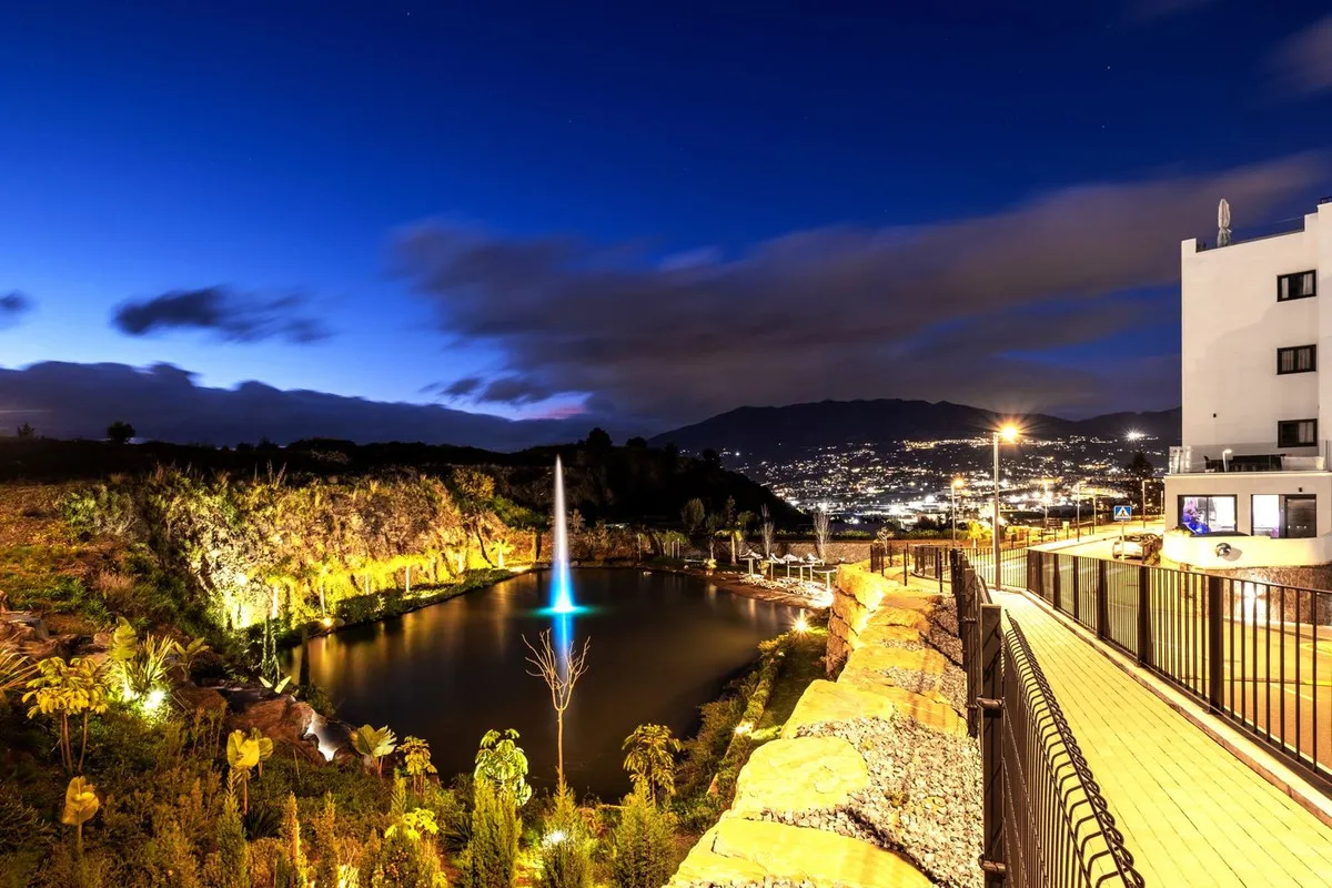 f72fdc7b-d6ba-4bdc-9978-0a0f51e6890f