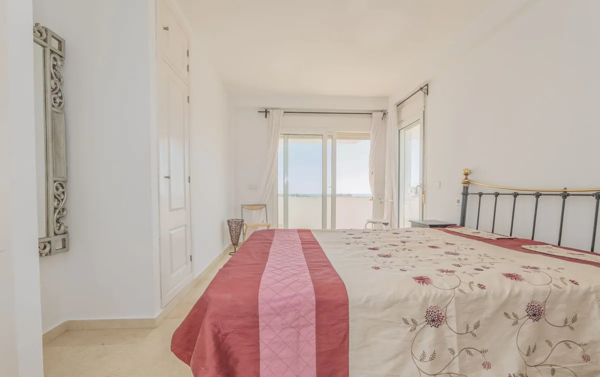 1f27f0be-b979-4e77-b456-7dc344e65bb2