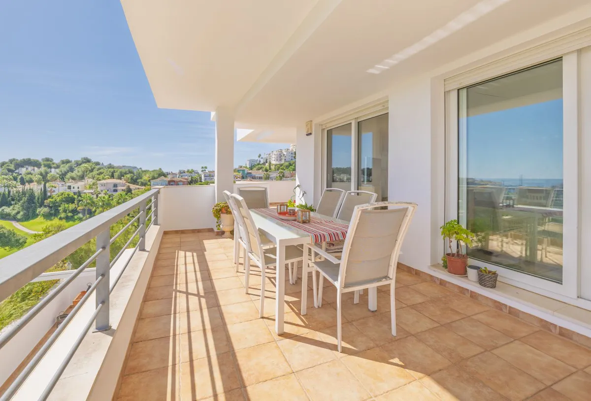 401db384-9e4e-49d6-82c2-03ae986baa03