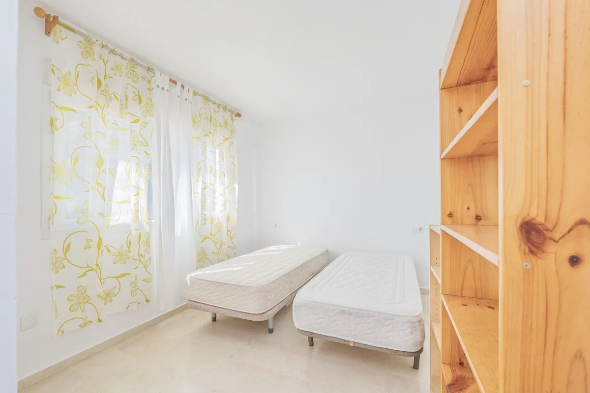 4a09eac8-edce-44a1-abe6-08feb05365e1