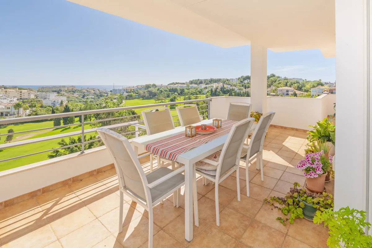 ee40985e-9ac8-4d26-bc87-8bc0731a18f7