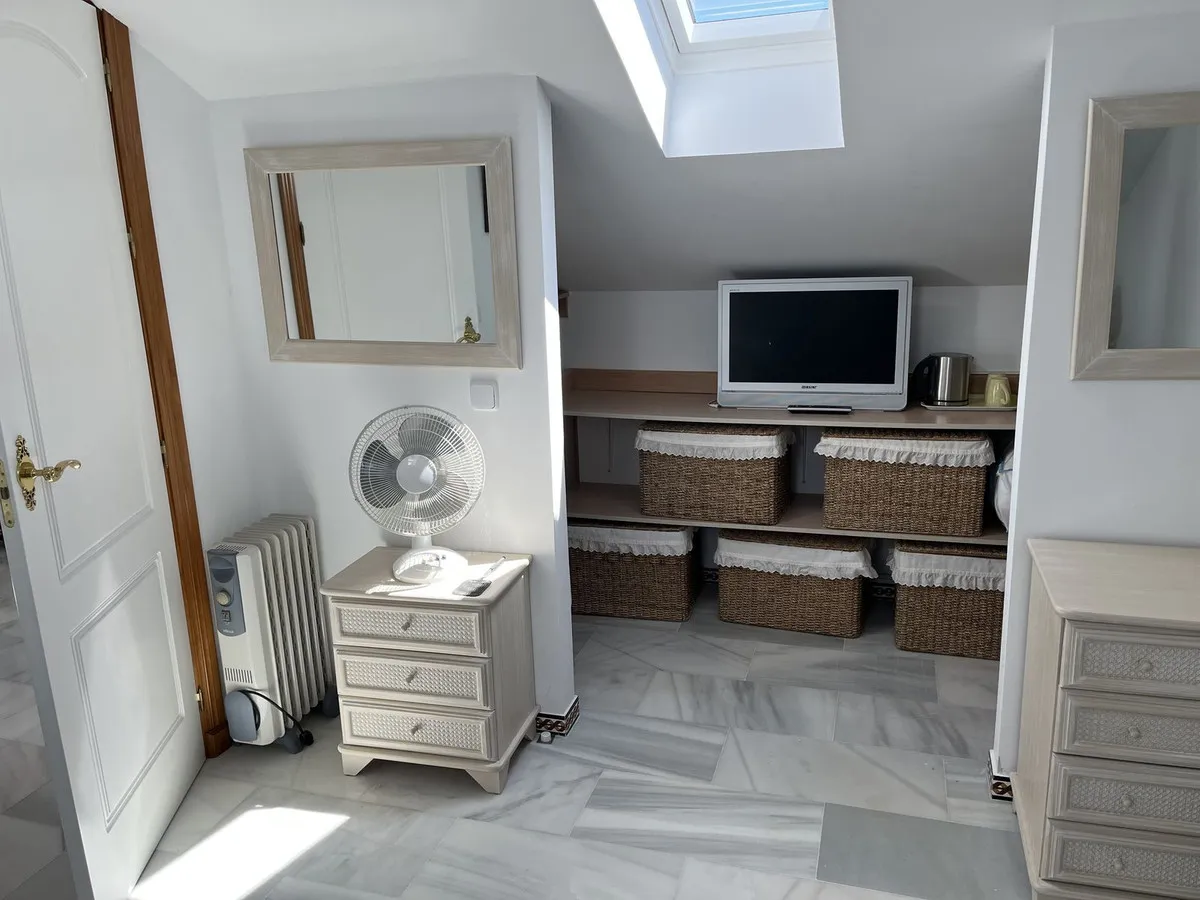 489975c1-5611-4e23-b68c-89ec0b4ed43b