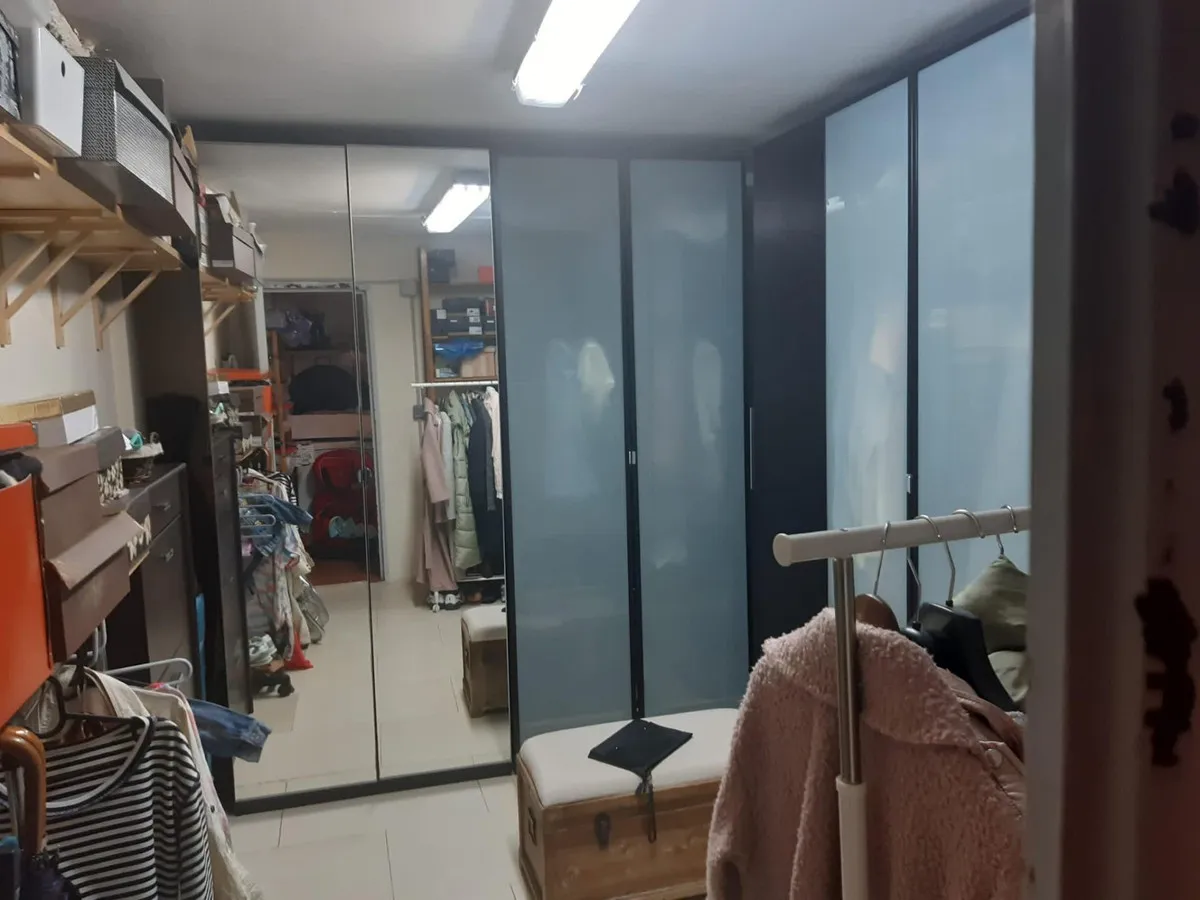 f8aa6c95-bdbc-445b-91e4-abec8067ad31