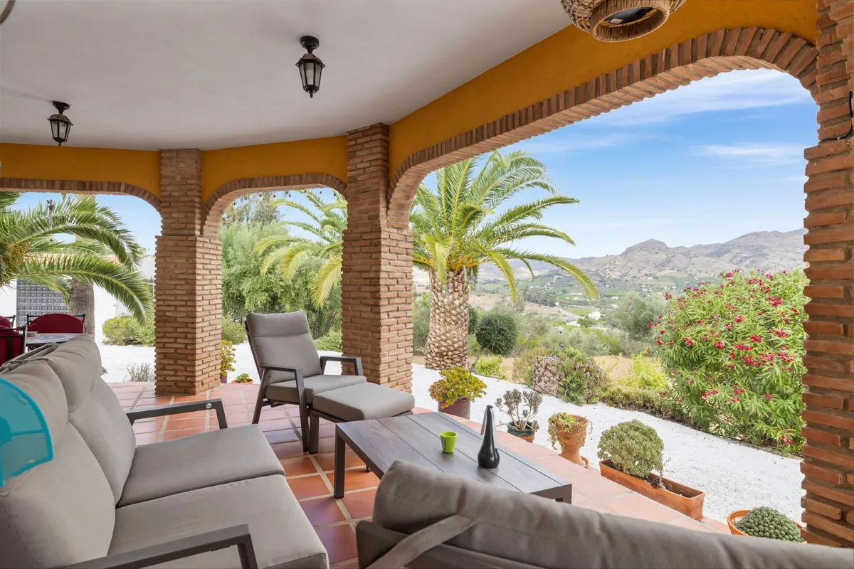 02e7b10f-9cab-468a-9094-227d3a9368c8