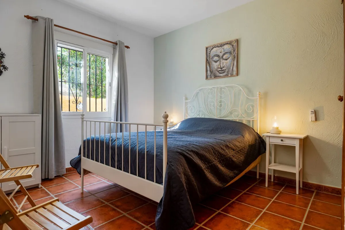 374aefde-057d-41dc-b110-2c1a91574463