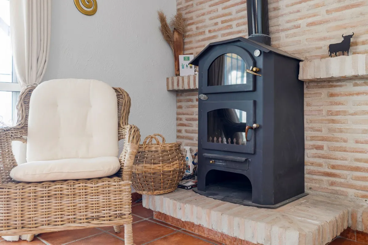 8e2c14d3-607e-4092-b940-918d8b1cdd1d