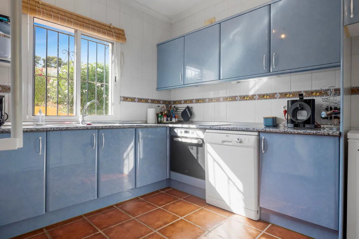 dd8f720c-91b1-41b9-94aa-3a8aadbc71be