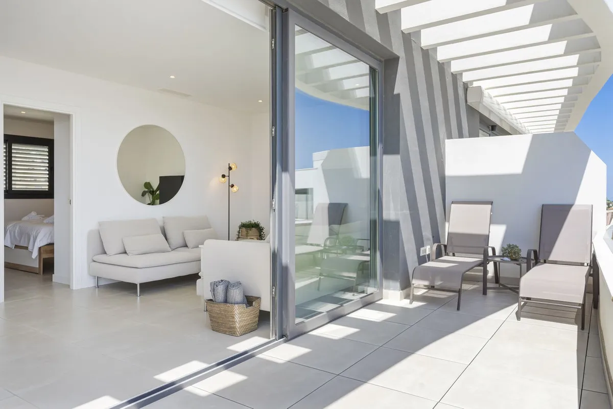 3aec12cb-2282-495d-a2cb-9be75459fcf6