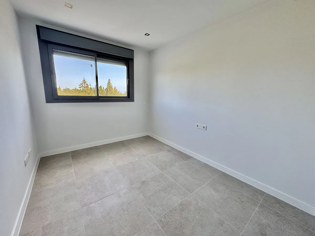 0b719124-f1ad-48d1-a847-0ef910620572