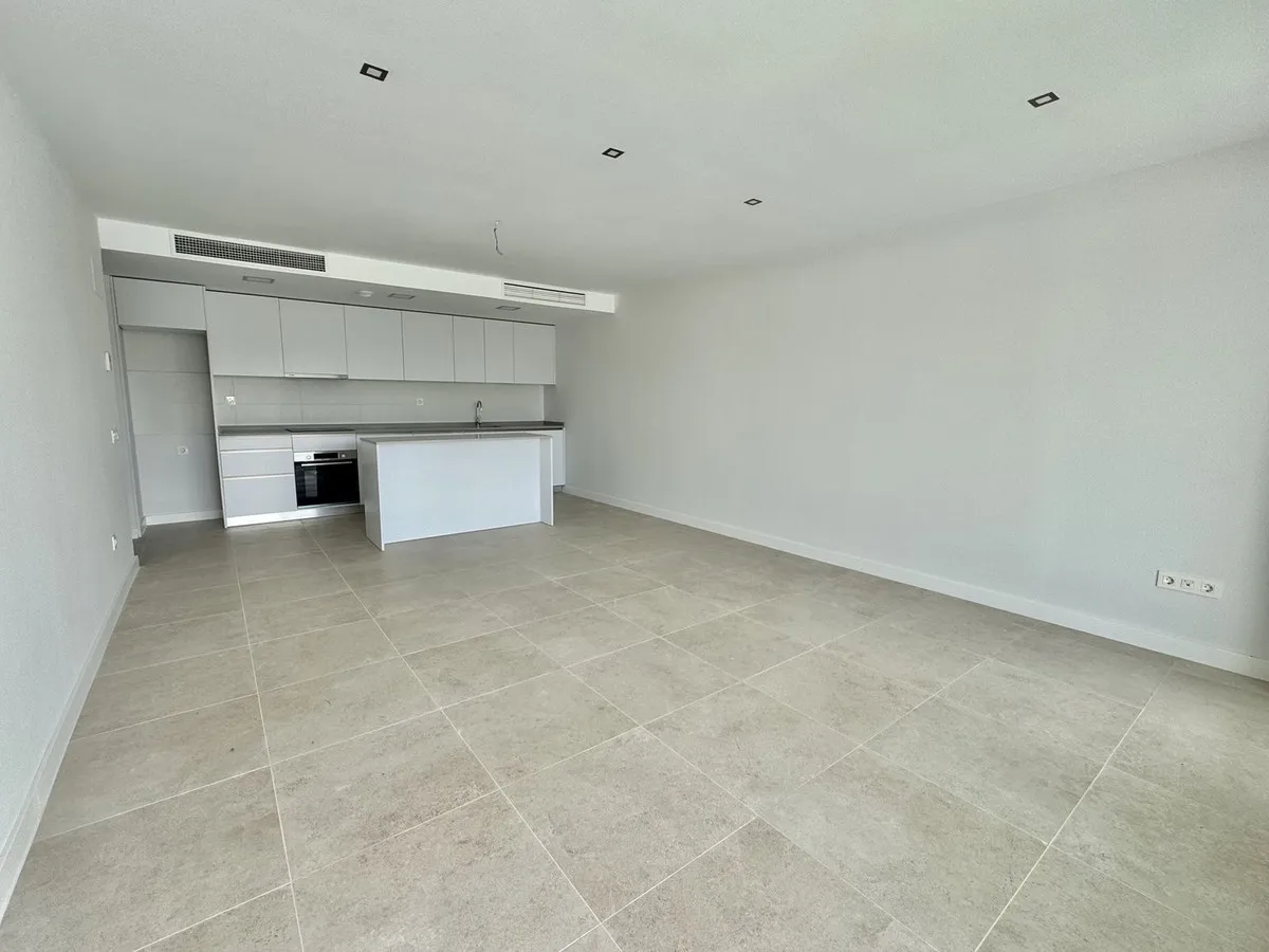 c82929ee-21bc-42a9-b6b5-4c3df7527632