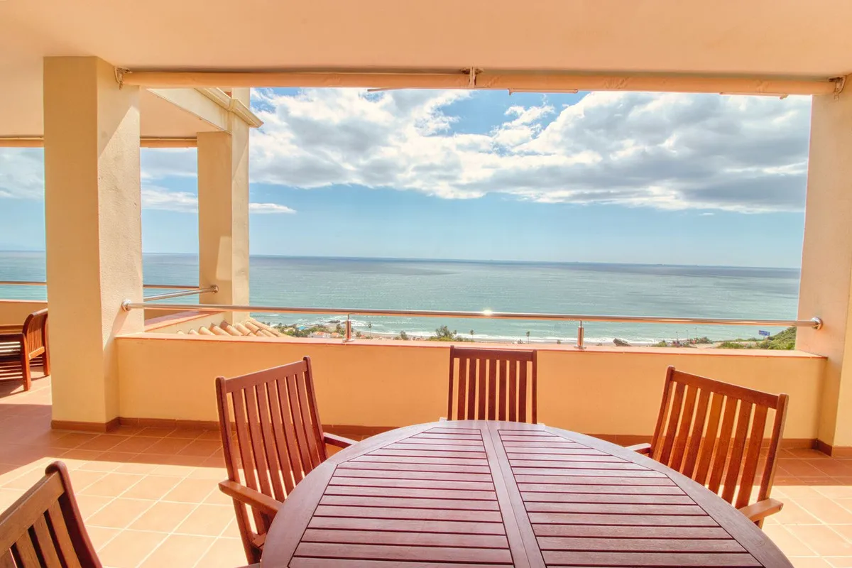 97f2f309-ca8c-42b0-b55e-d680209bfca7