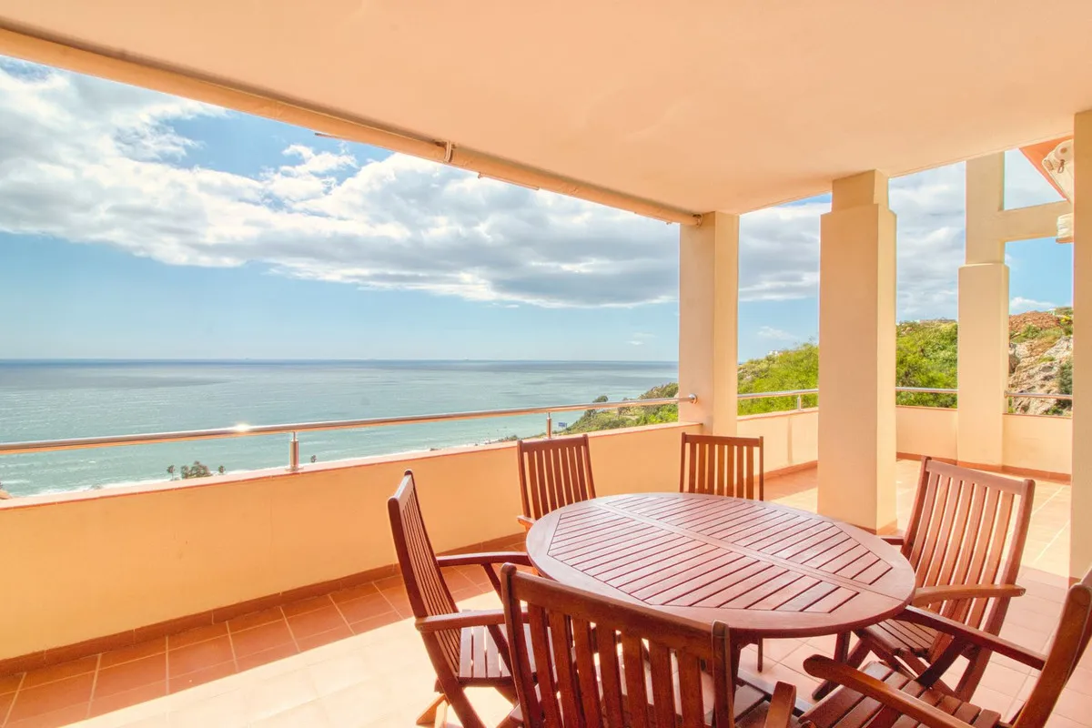 f810d2a9-84eb-486e-af42-af54693a7ab4