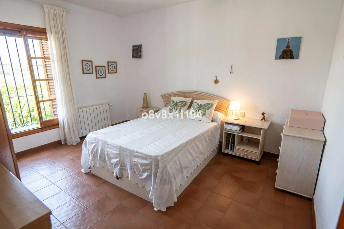 380aa02b-df4b-42d2-af23-b6e73d7faed7