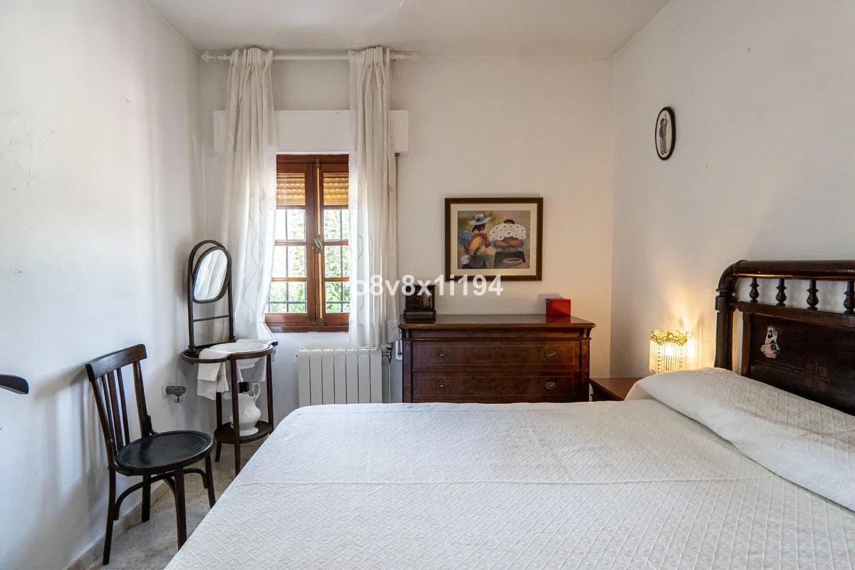 8ae591b2-e623-47db-8e3c-631127c640c3