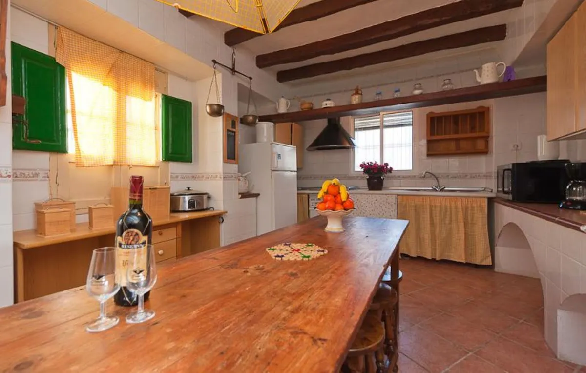 4bde83ff-b614-4402-a68f-78f9600727e9