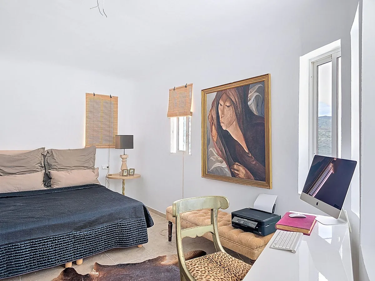 5c6249b3-9ec7-45bd-b80b-77362ecd02b4