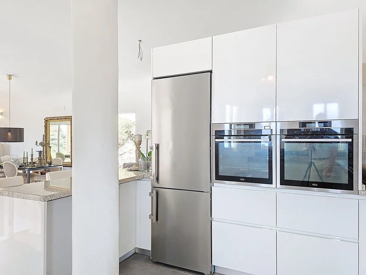 5fafabd8-85cc-4ca5-b38f-db784d4a381d